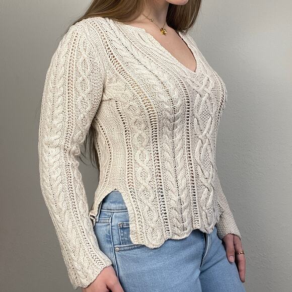 Sweater - Picture 3 of 5